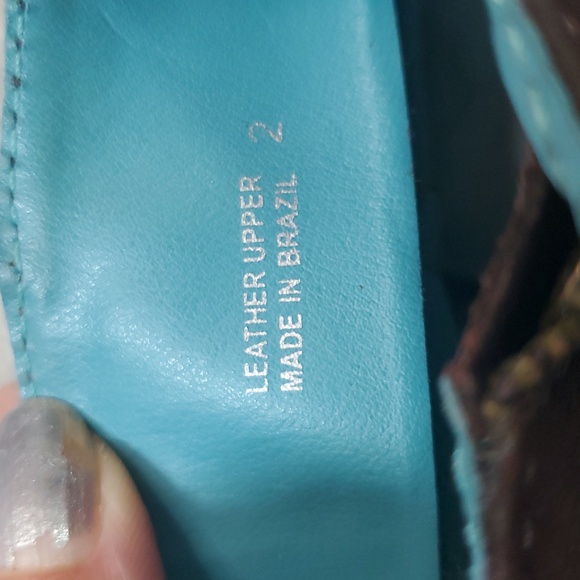 NWT GAP Kids Dark Brown Suede Boots/ Leather Upper. Size 2 - Picture 11 of 14